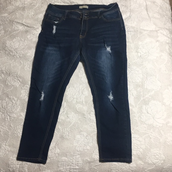 Encore Jeans Denim - Encore denim capris